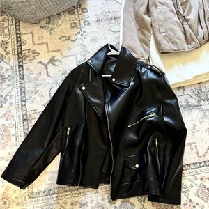 Vici Black Leather Women's Jacket